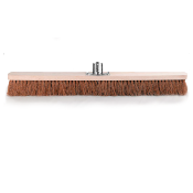 Balai coco 80 cm - Monture bois - douille métal inclinée